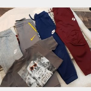 Nike bundle 4 Sweatpants